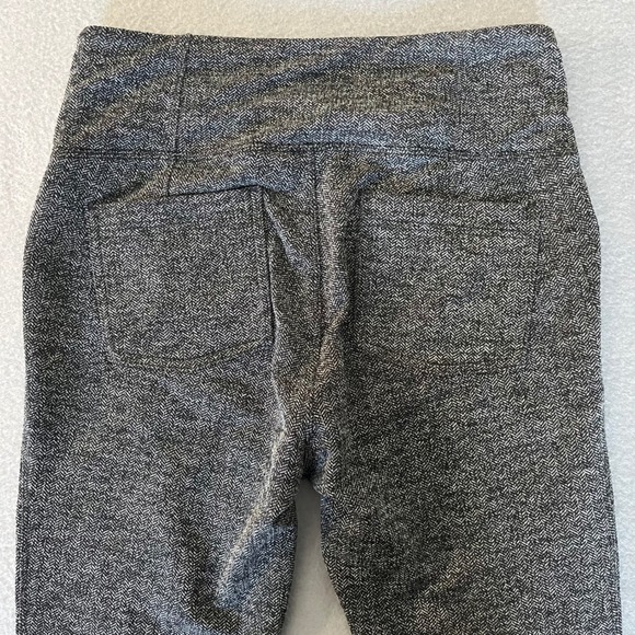 Athleta Womens Herringbone metro High Rise Leggings Black White Size Medium - Picture 11 of 12